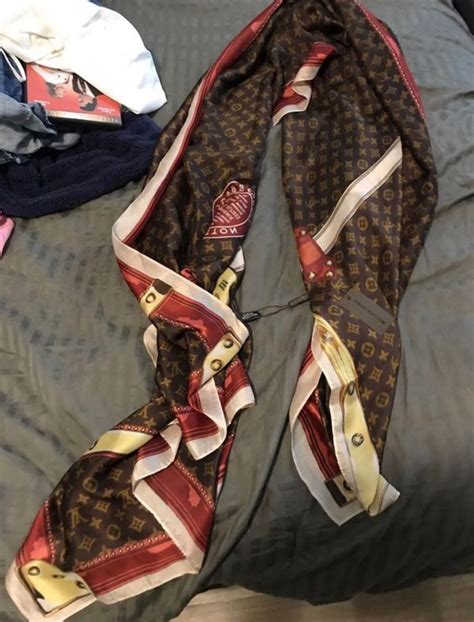 louis vuitton scarf clip|genuine Louis Vuitton scarf.